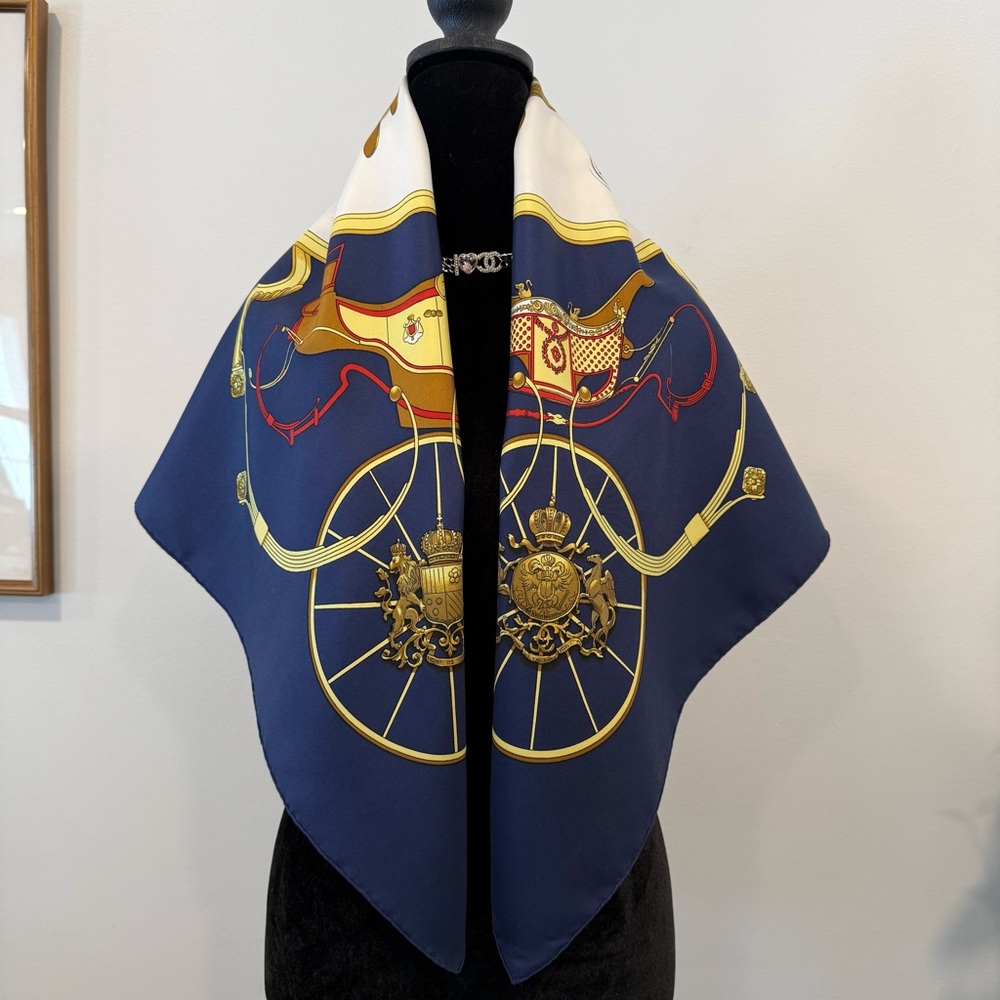 Authentic Hermes Elegant Blue and Gold Silk Scarf - Picture 3 of 10